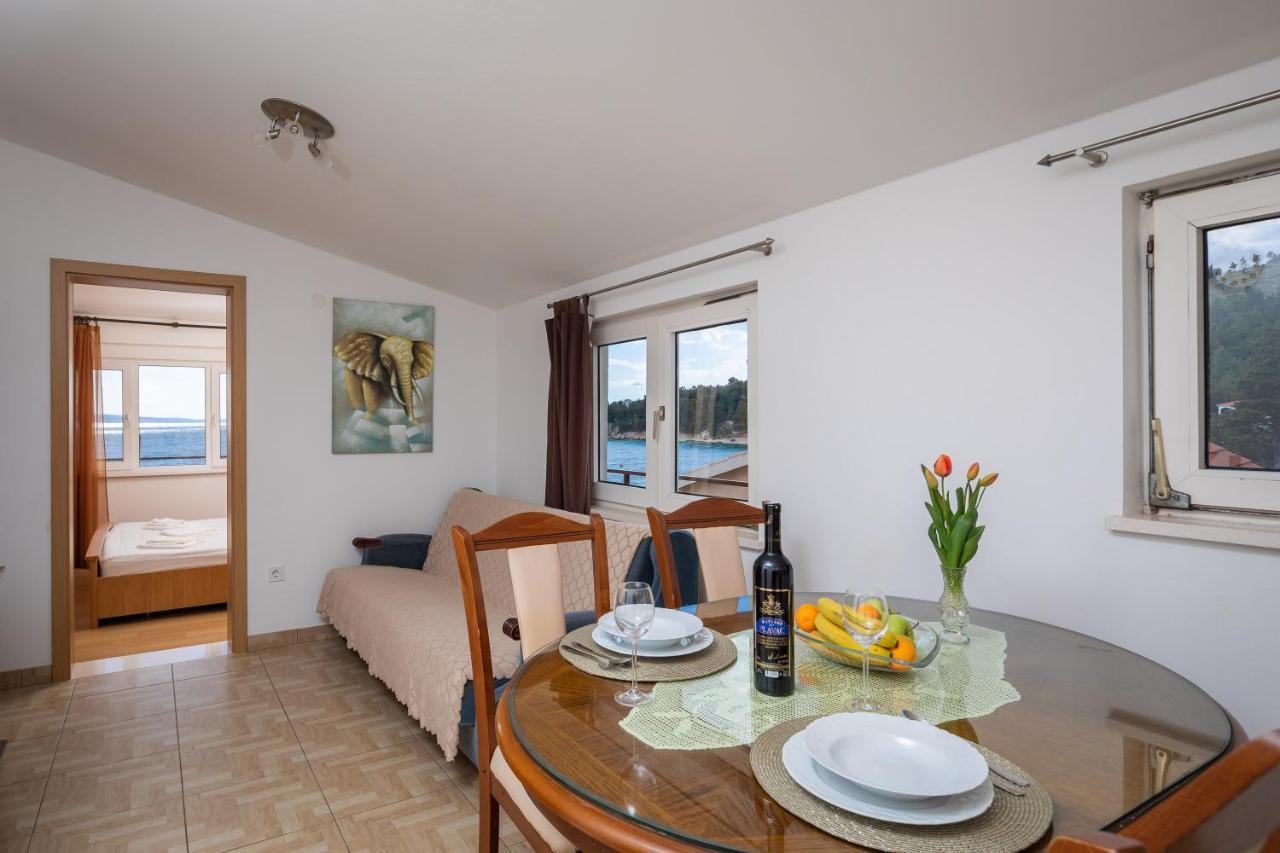 Adriatic Beach Suites Omiš Exterior foto